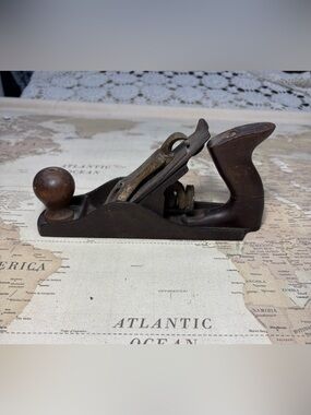 Vintage•Cast Iron Hand Plane With Wooden Handle•Barn Find•Original Patina•As Is